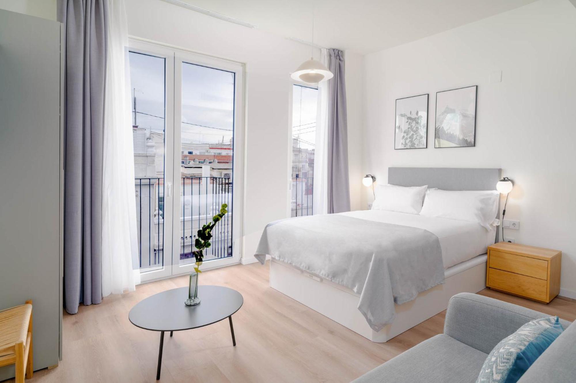 Limehome Valencia Carrer De Sant Jacint エクステリア 写真