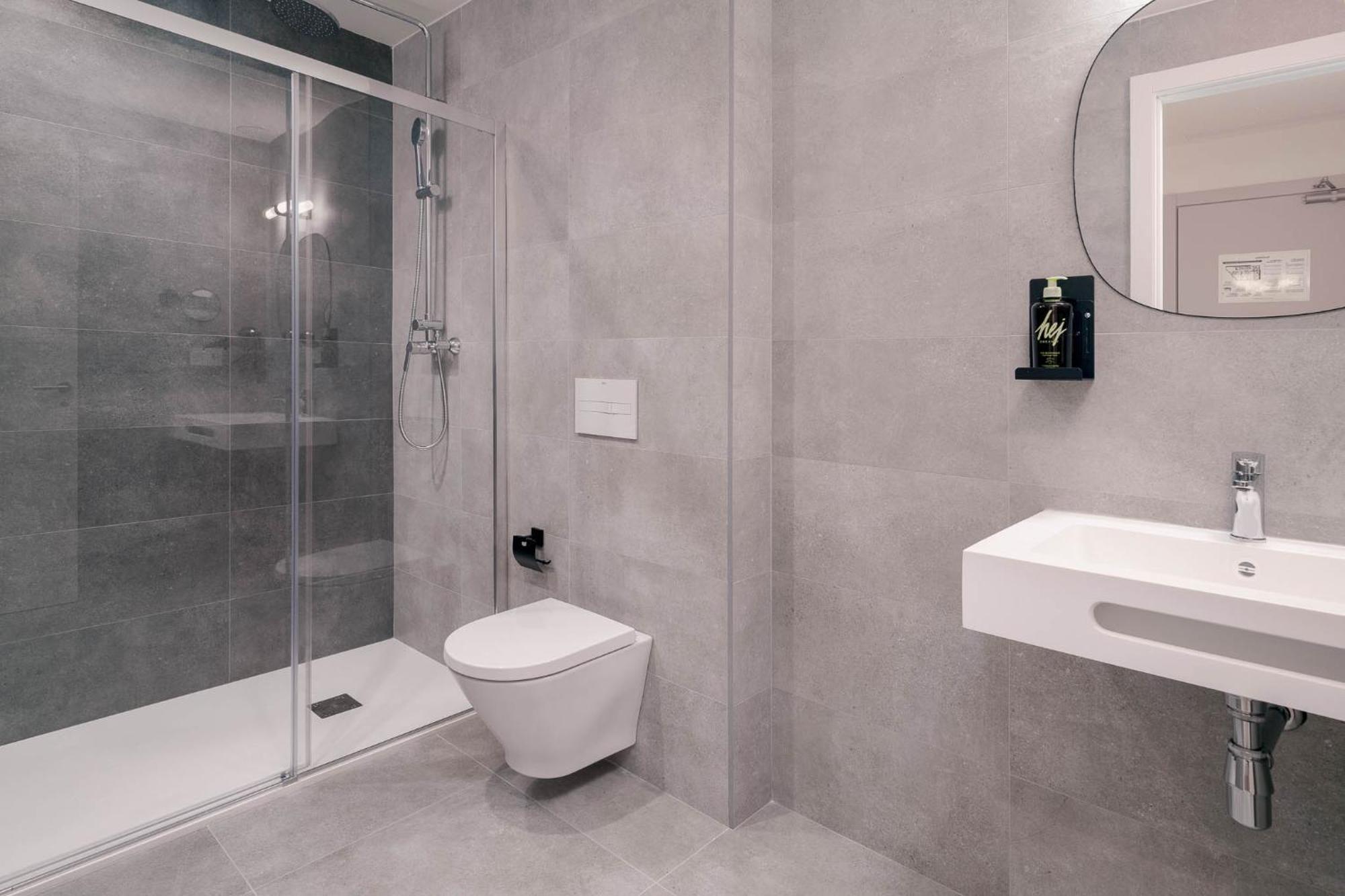 Limehome Valencia Carrer De Sant Jacint エクステリア 写真