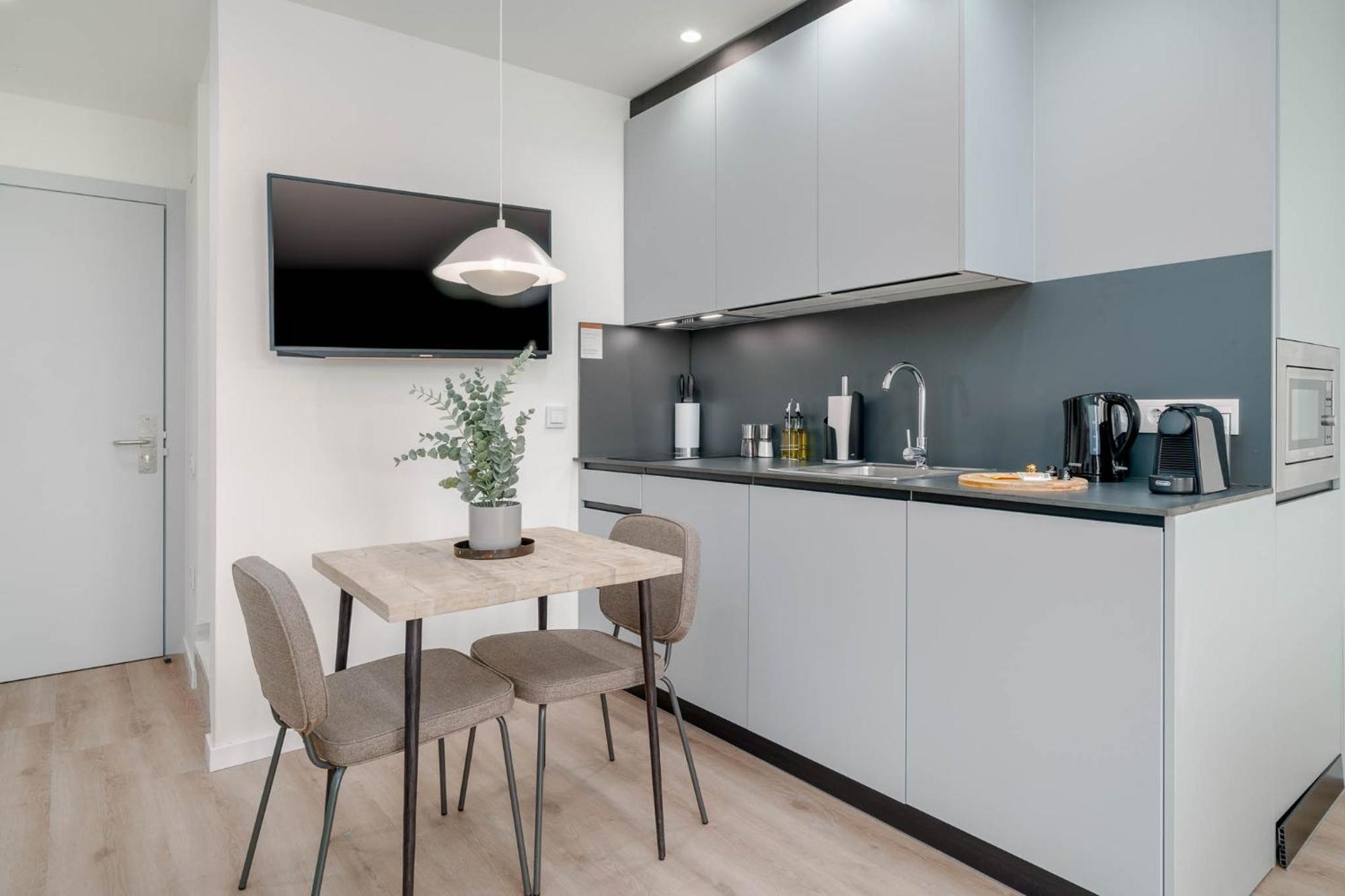Limehome Valencia Carrer De Sant Jacint エクステリア 写真