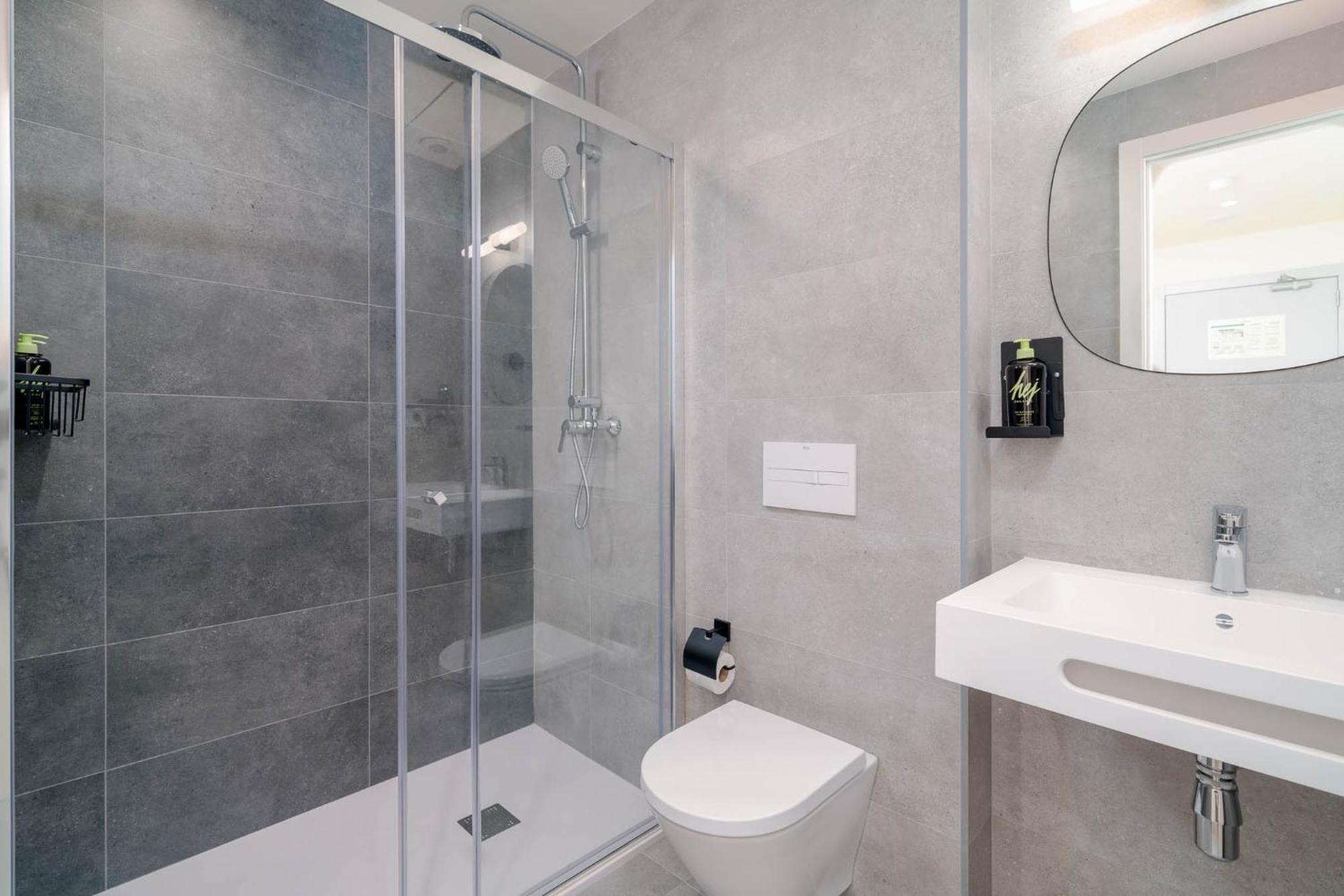 Limehome Valencia Carrer De Sant Jacint 部屋 写真